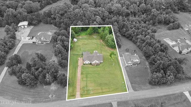 11752 Hidden Acres Drive, Byhalia, MS 38611