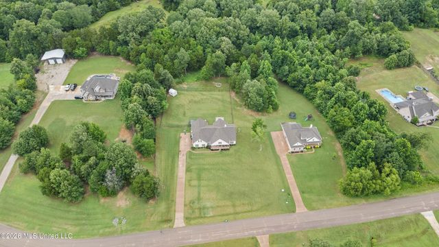 11752 Hidden Acres Drive, Byhalia, MS 38611