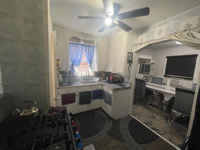 6344 Grandmont Avenue, Detroit City, MI 48228