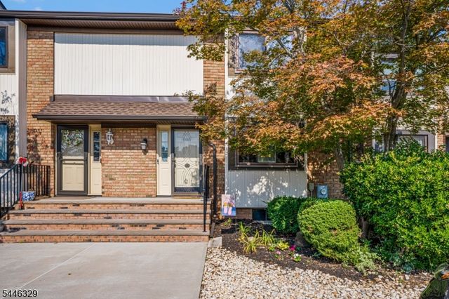 868 Robin Rd, Hillsborough Twp., NJ 08844
