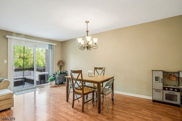 868 Robin Rd, Hillsborough Twp., NJ 08844