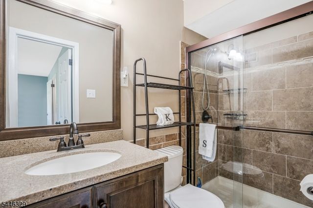 868 Robin Rd, Hillsborough Twp., NJ 08844