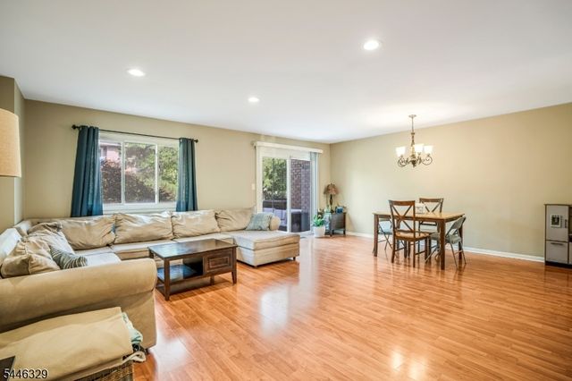 868 Robin Rd, Hillsborough Twp., NJ 08844