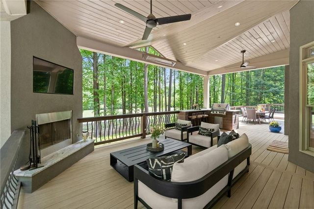4435 Pemberton Cove, Alpharetta, GA 30022