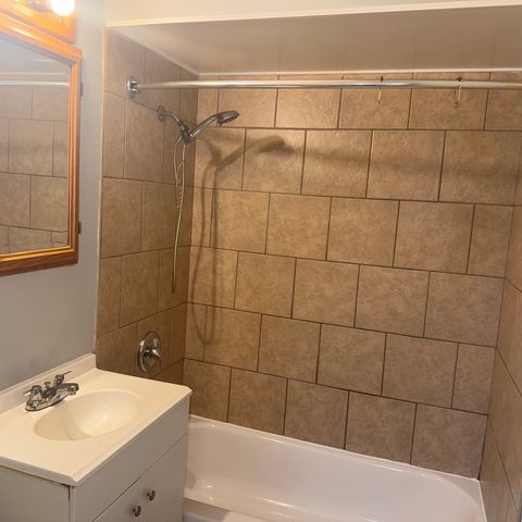 55 Apple Lane, Park Forest, IL 60466