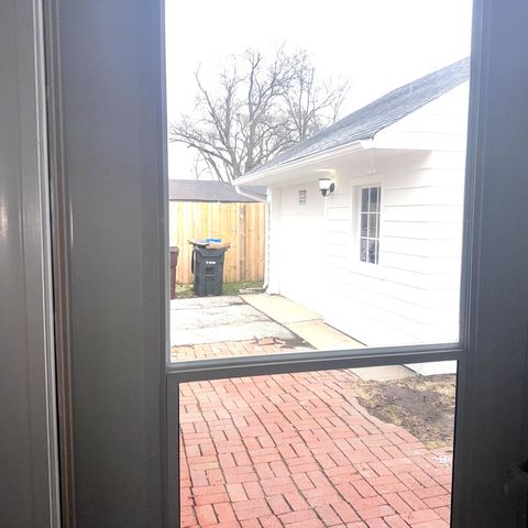 55 Apple Lane, Park Forest, IL 60466