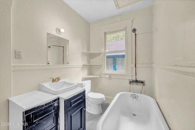 1219 S 4th Street, Wilmington, NC 28401