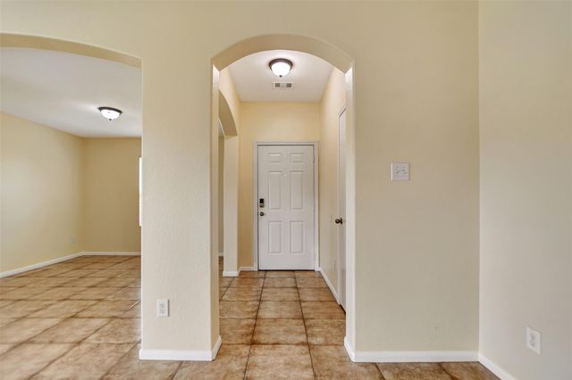 114 Mustang Stampede Drive, La Marque, TX 77568
