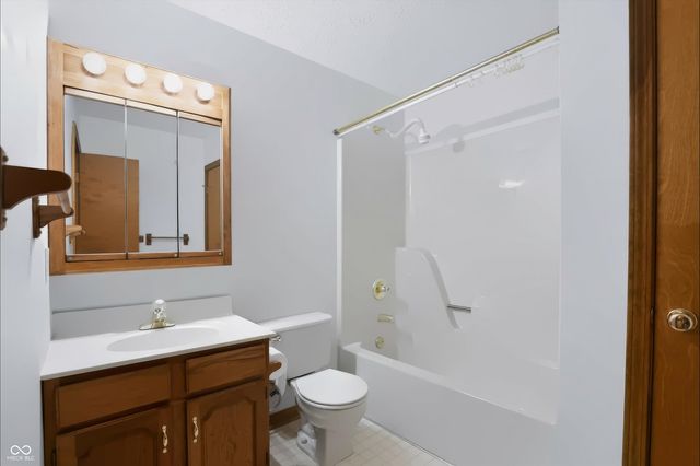 8628 N Briarhopper Road, Monrovia, IN 46157