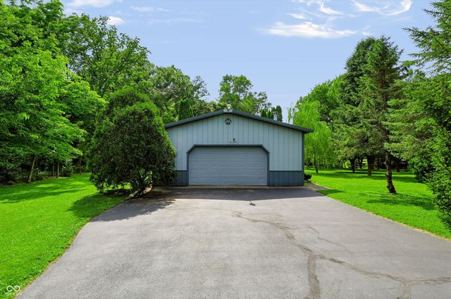8628 N Briarhopper Road, Monrovia, IN 46157