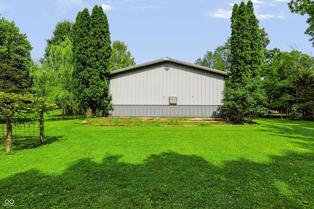 8628 N Briarhopper Road, Monrovia, IN 46157