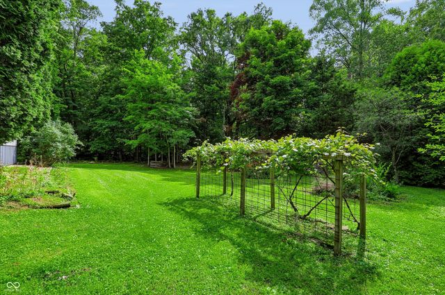 8628 N Briarhopper Road, Monrovia, IN 46157