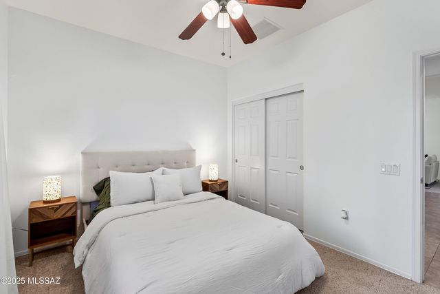 776 W Calle Valenciana, Sahuarita, AZ 85629