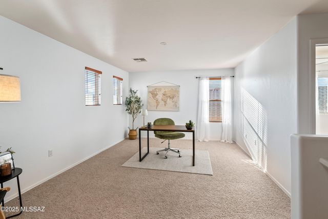 776 W Calle Valenciana, Sahuarita, AZ 85629