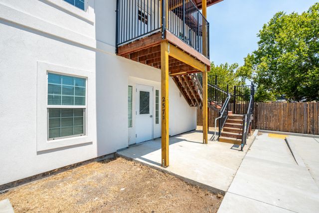 2573 Bunker Street, Redding, CA 96002