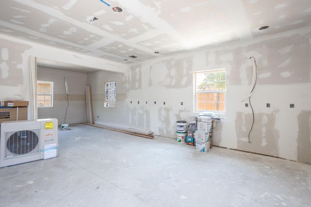 2573 Bunker Street, Redding, CA 96002