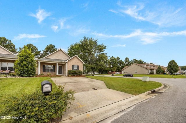 2200 Brookville Drive B, Greenville, NC 27834