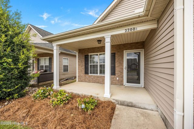 2200 Brookville Drive B, Greenville, NC 27834