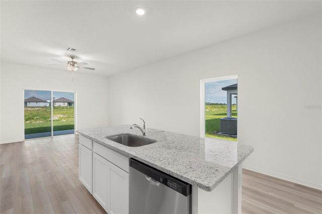 3711 BERGAMOT STREET, Lake Alfred, FL 33850