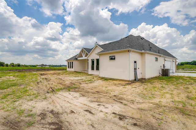125 Aiden Drive, Waxahachie, TX 75165