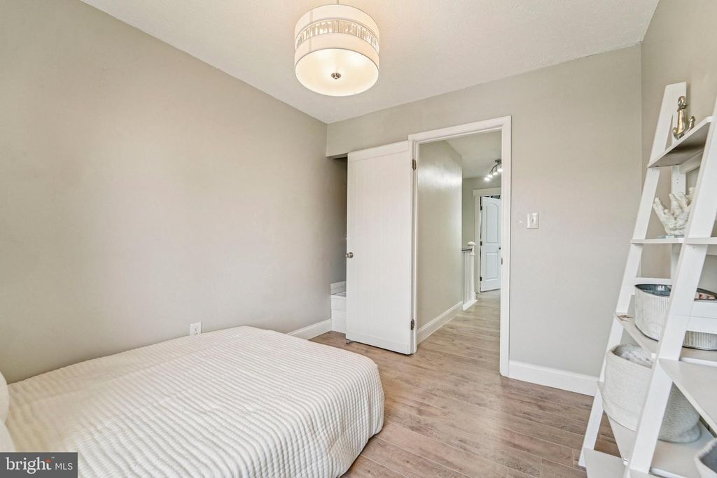 Image 13 of property listing at 2835 MEREDITH CT, Abingdon, MD 21009