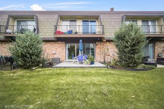 5 Cour Caravelle, Palos Hills, IL 60465