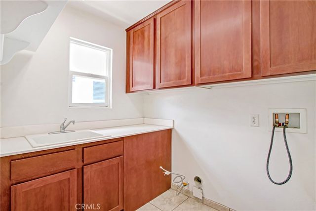 33561 Cedar Creek, Lake Elsinore, CA 92532