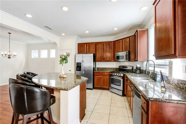33561 Cedar Creek, Lake Elsinore, CA 92532