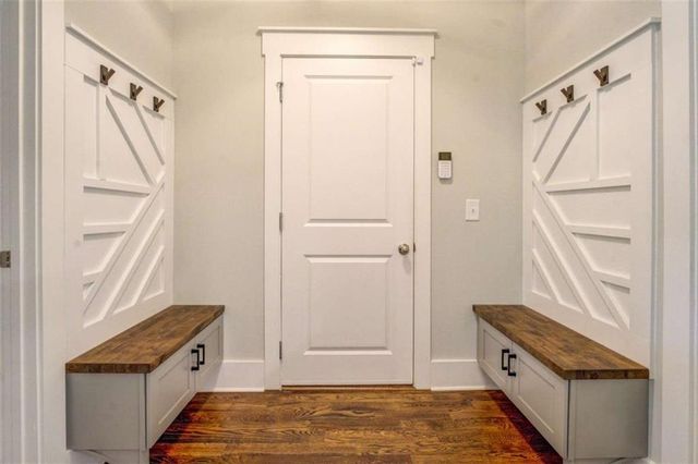 3076 East Lake Road, Mcdonough, GA 30252