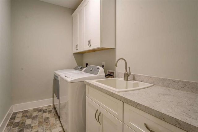 3076 East Lake Road, Mcdonough, GA 30252