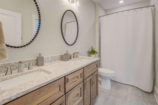 3076 East Lake Road, Mcdonough, GA 30252