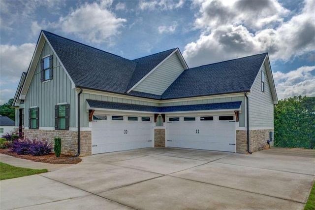 3076 East Lake Road, Mcdonough, GA 30252