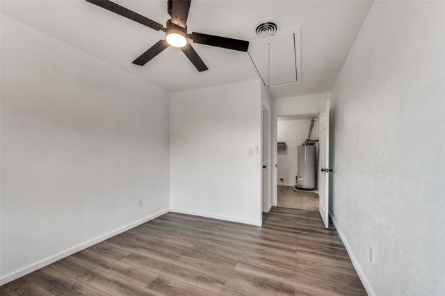 606 Overlook Dr, Midlothian, TX 76065