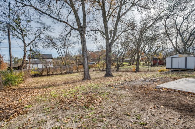 606 Overlook Dr, Midlothian, TX 76065