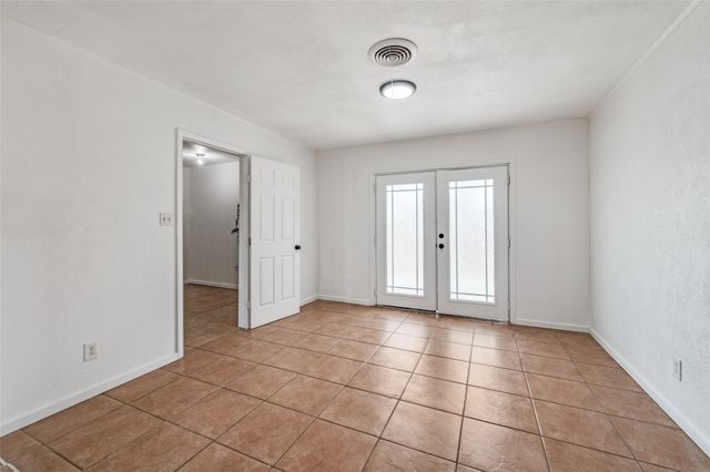 606 Overlook Dr, Midlothian, TX 76065