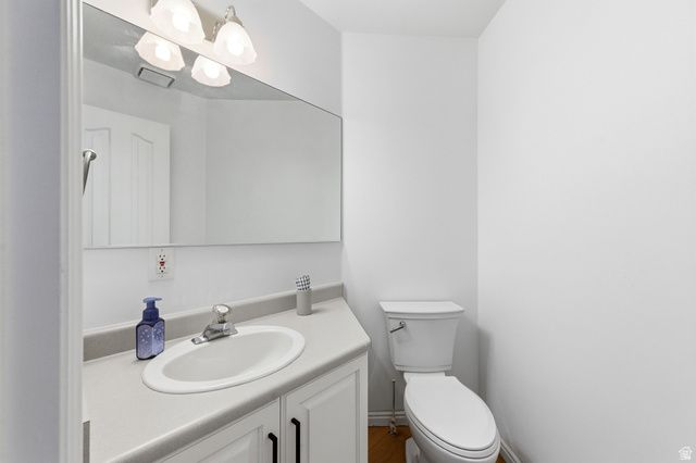 3759 S HUNTINGTON DR, Bountiful, UT 84010