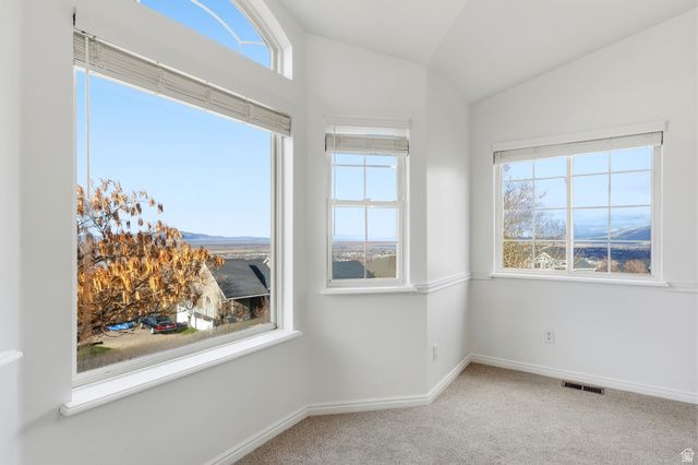 3759 S HUNTINGTON DR, Bountiful, UT 84010