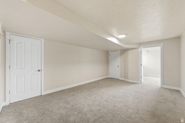 3759 S HUNTINGTON DR, Bountiful, UT 84010