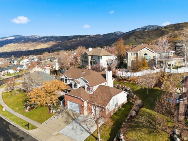 3759 S HUNTINGTON DR, Bountiful, UT 84010