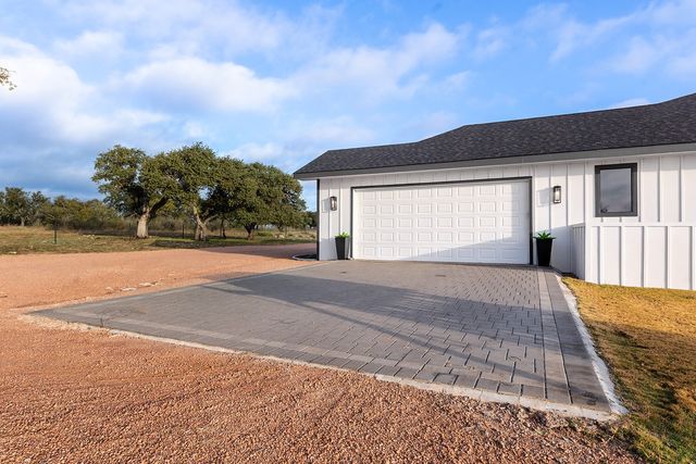 5550 S US Highway 87, Brady, TX 76825