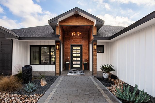 5550 S US Highway 87, Brady, TX 76825