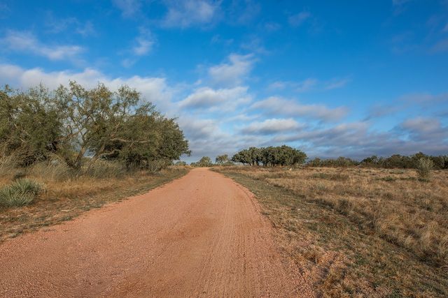 5550 S US Highway 87, Brady, TX 76825