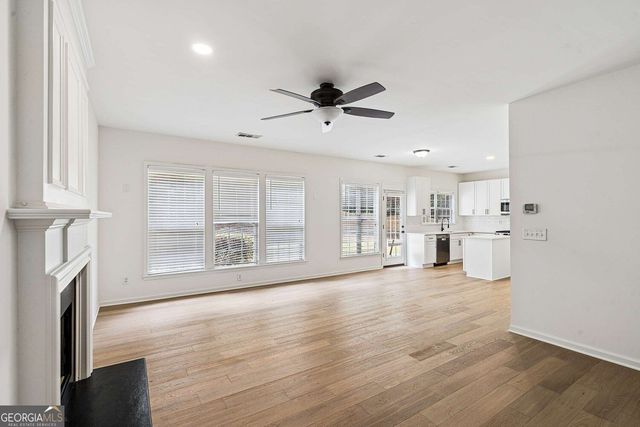 941 Bendleton Drive, Woodstock, GA 30188