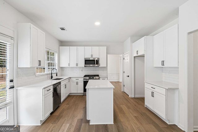 941 Bendleton Drive, Woodstock, GA 30188
