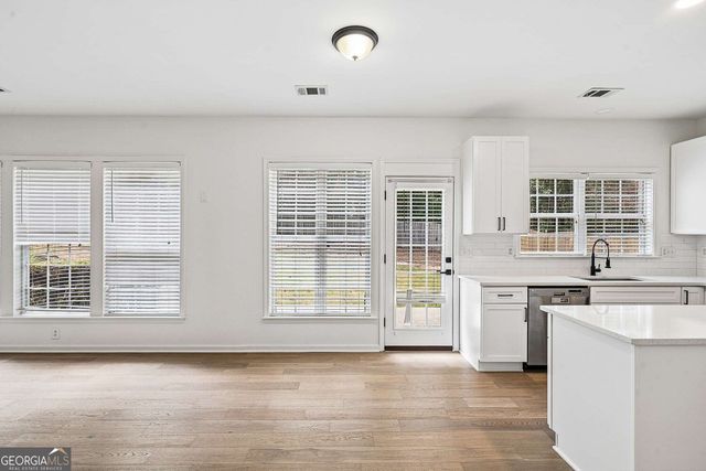 941 Bendleton Drive, Woodstock, GA 30188