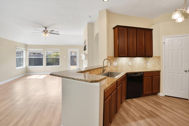 21558 Duke Alexander Drive, Kingwood, TX 77339