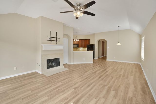 21558 Duke Alexander Drive, Kingwood, TX 77339