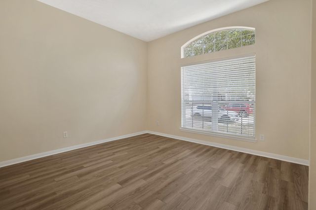 21558 Duke Alexander Drive, Kingwood, TX 77339