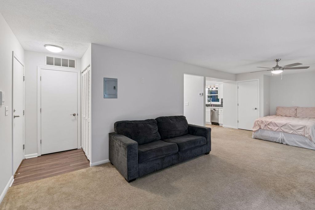 6347 Alderwood Circle B, Woodbury, MN 55125 — photo 5