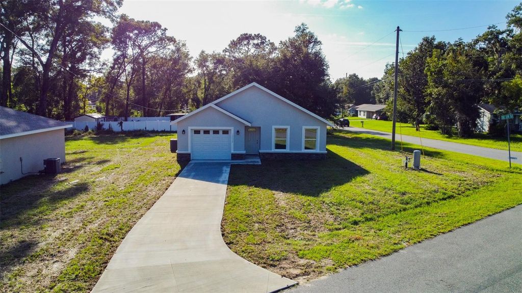 12412 SE 72 AVENUE, Belleview, FL 34420
